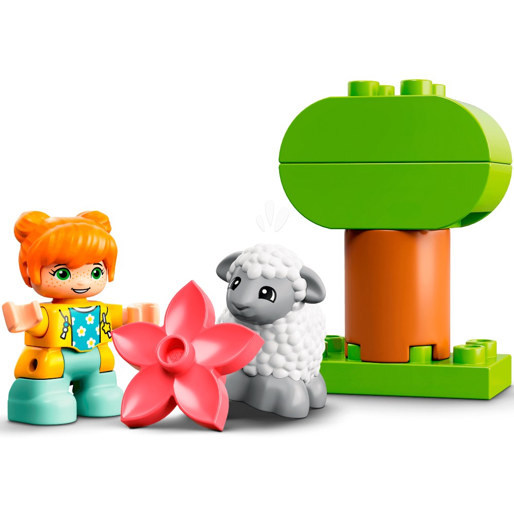 Внешний вид Конструктор LEGO DUPLO Трактор и уход за животными 27 деталей (10950)