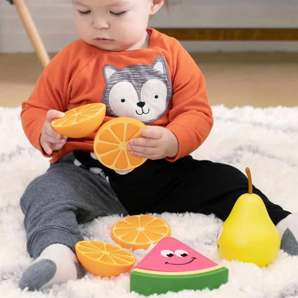 Игровой набор FAT BRAIN TOYS Веселые фрукты Fruit Friends (F227ML) Для кого универсально