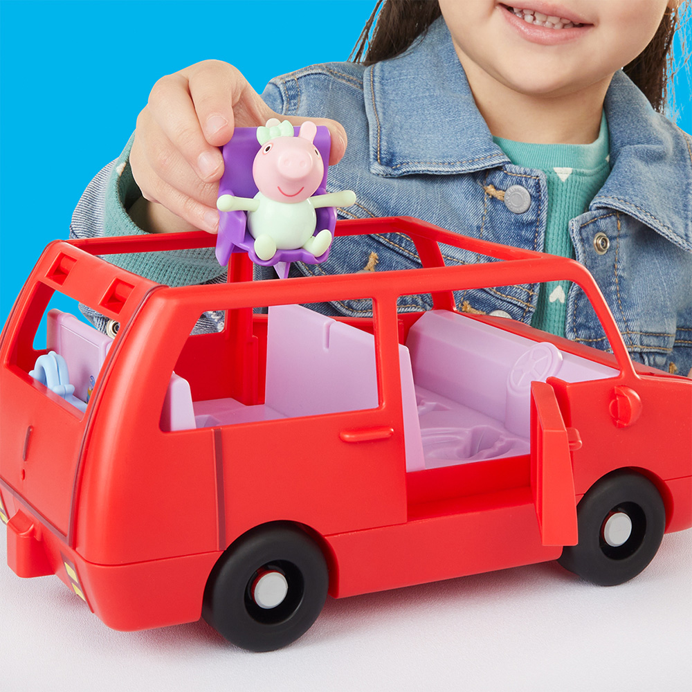 Фото Игровой набор PEPPA PIG Большой семейный автомобиль Пеппи (G0541)