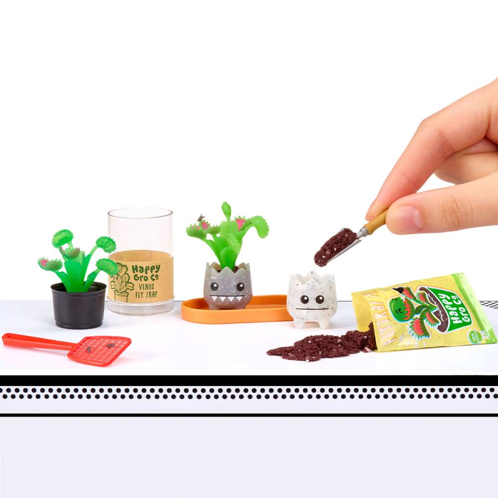 Игровой набор-сюрприз MGA'S MINIVERSE Miniverse серии Nature 3 Создай мир природы (546962) Тип набор садовника