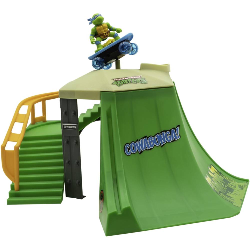 Игровой набор FUNRISE TMNT Черепашки-Ниндзя классические мини Скейт-парк (71053) Возраст от 3 лет