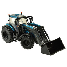 Модель BRITAINS Valtra T234 1:32 (43352)