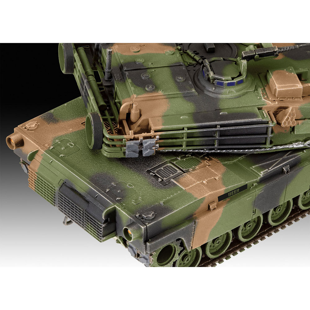 Внешний вид Сборная модель Revell Танк Абрамс M1A1 AIM(SA)/M1A2 уровень 4, 1:72 (RVL-03346)