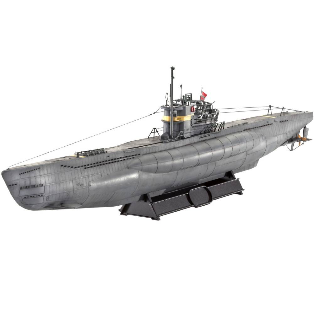 Збірна модель Revell Підводний човен Type VII C/41 рівень 4 (RVL-05100)