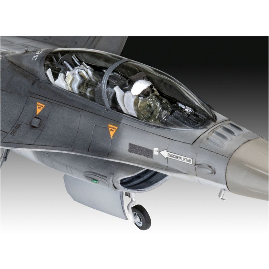 Сборная модель Revell Самолет F-16D Tigermeet 2014 Уровень 4 1:72 (RVL-63844) Размеры 213 х 140