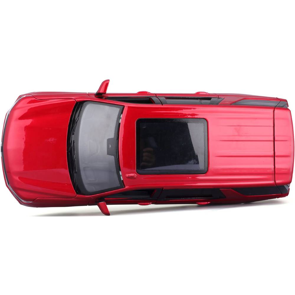 Фото Автомодель Maisto 2021 Chevy Tahoe 1:24 Red (31533 red)