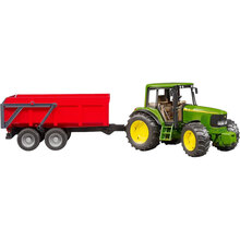 Трактор BRUDER John Deere з причіпом
