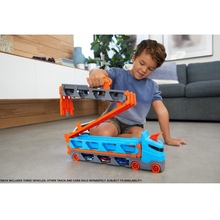 Игровой набор HOT WHEELS Грузовик-транспортер Супергонки + 3 машинки (GVG37)