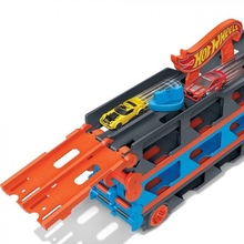Игровой набор HOT WHEELS Грузовик-транспортер Супергонки + 3 машинки (GVG37)
