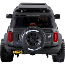 Модель MAISTO 2021 Ford Bronco Badlands 1:24 Grey (40697)