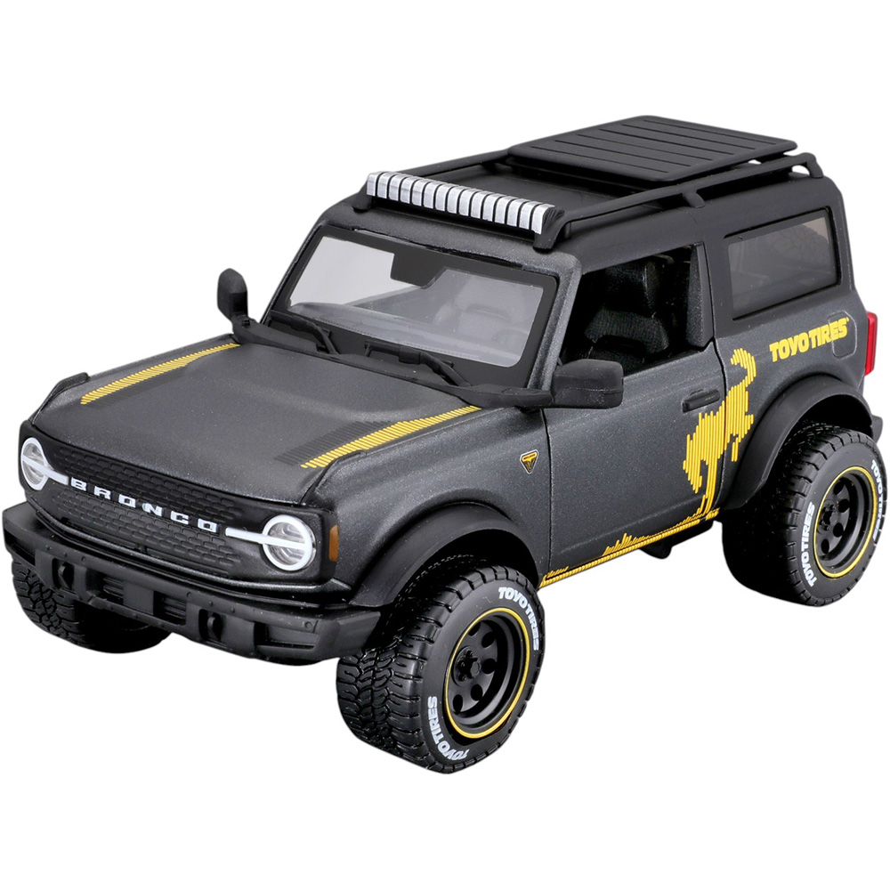 Модель MAISTO 2021 Ford Bronco Badlands 1:24 Grey (40697)