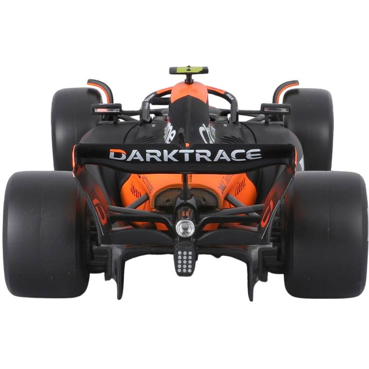 Авто-конструктор BBURAGO MCLAREN MCL38 1:24 (18-28511) Вид іграшкової машини автомобіль