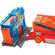 Машинка HOT WHEELS Грузовик-транспортер (GHR48) Машинка HOT WHEELS Грузовик-транспортер (GHR48)