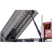 Сборная модель REVELL Самосвал Kenworth W-900 уровень 5 1:25 (RVL-12628)