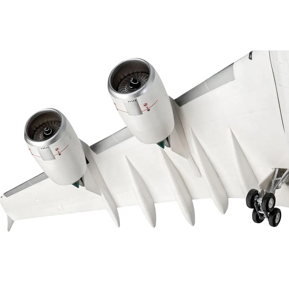 Збірна модель-копія REVELL Літак Airbus A380-800 "Lufthansa" нова ліврея рівень 5 1:144 (RVL-03872) Вид моделі літак