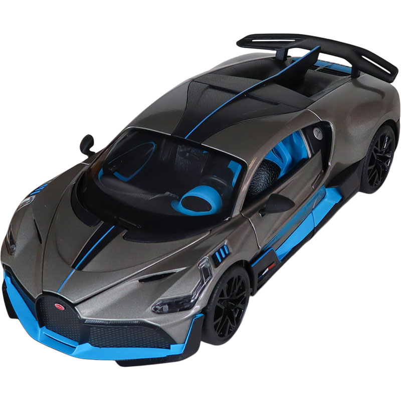 Автомодель TECHNODRIVE Bugatti Divo 1:18 Silver (250940BDGY)