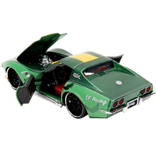 Машинка JADA Вуличний боєць Chevrolet з фігуркою Каммі (253255061)