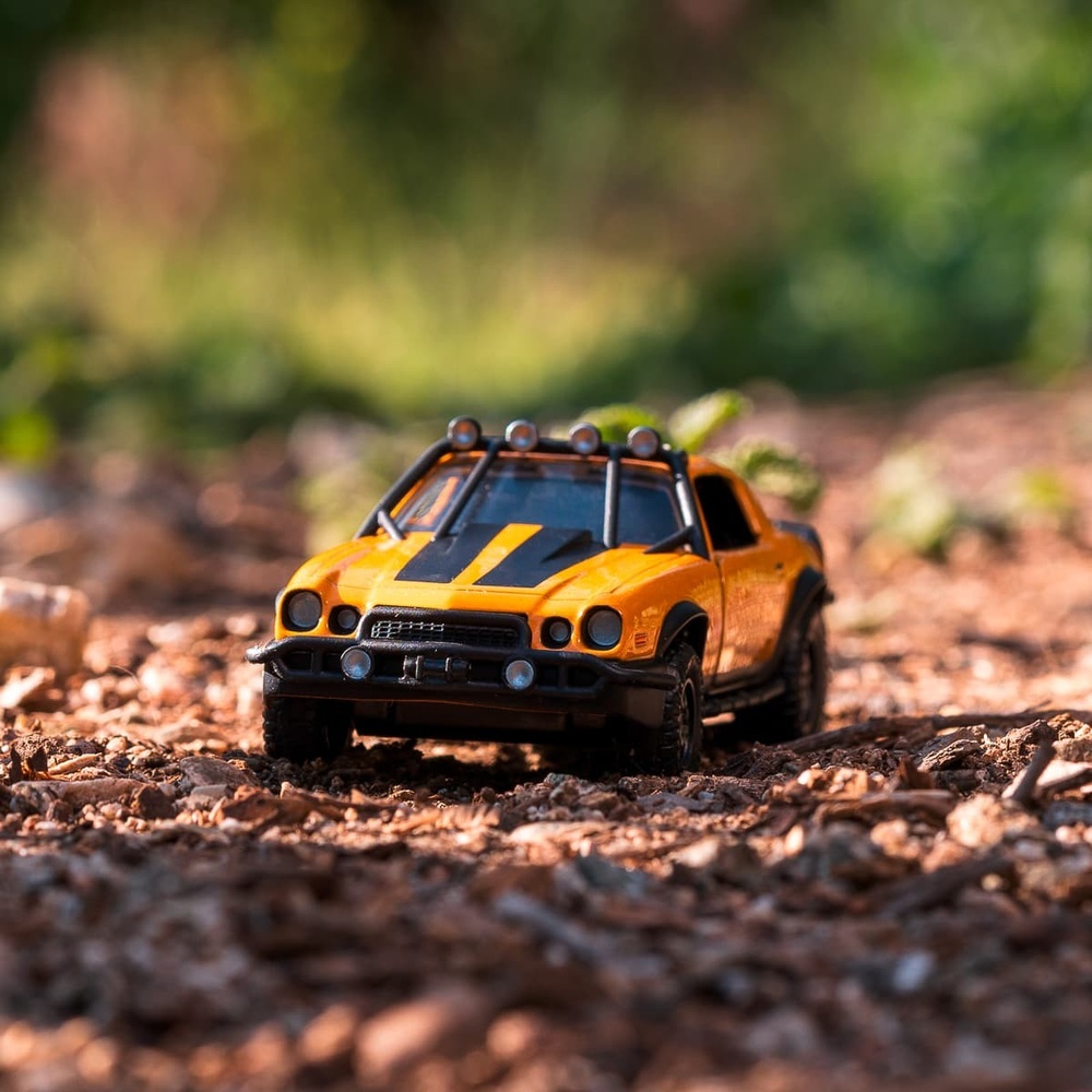 Изображение Машинка JADA Transformers Bumblebee Chevrolet Camaro 1977 (253112008)