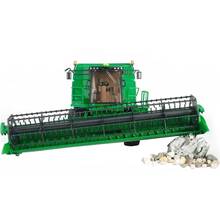 Машинка BRUDER Комбайн John Deere Combine harvester T670i М1:16 (02132)