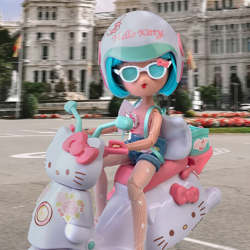Зовнішній вигляд Лялька 4SF MANGA DOLLS Hello Kitty Pretty Pink Scooter (HKTF3000)