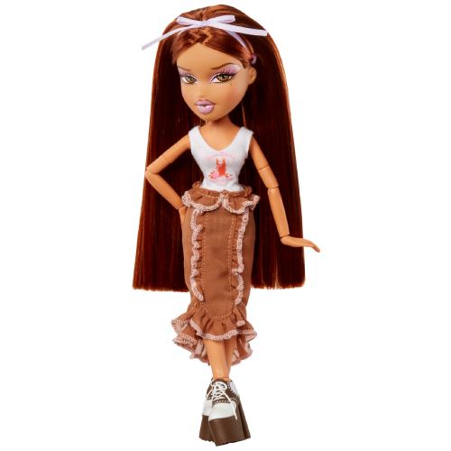 Кукла BRATZ Stylin Ясми (544876) Комплектация  1 кукла, комплект одежды, пара обуви, сумка, футболка для ребенка
