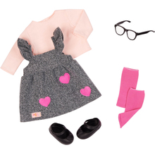 Кукла OUR GENERATION Келли в школьном платье (BD31582Z)