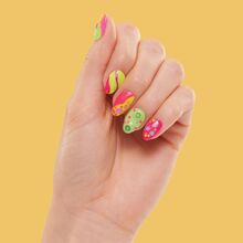 Игровой набор LOL Surprise OMG Sweet Nails Ча ча (503842)