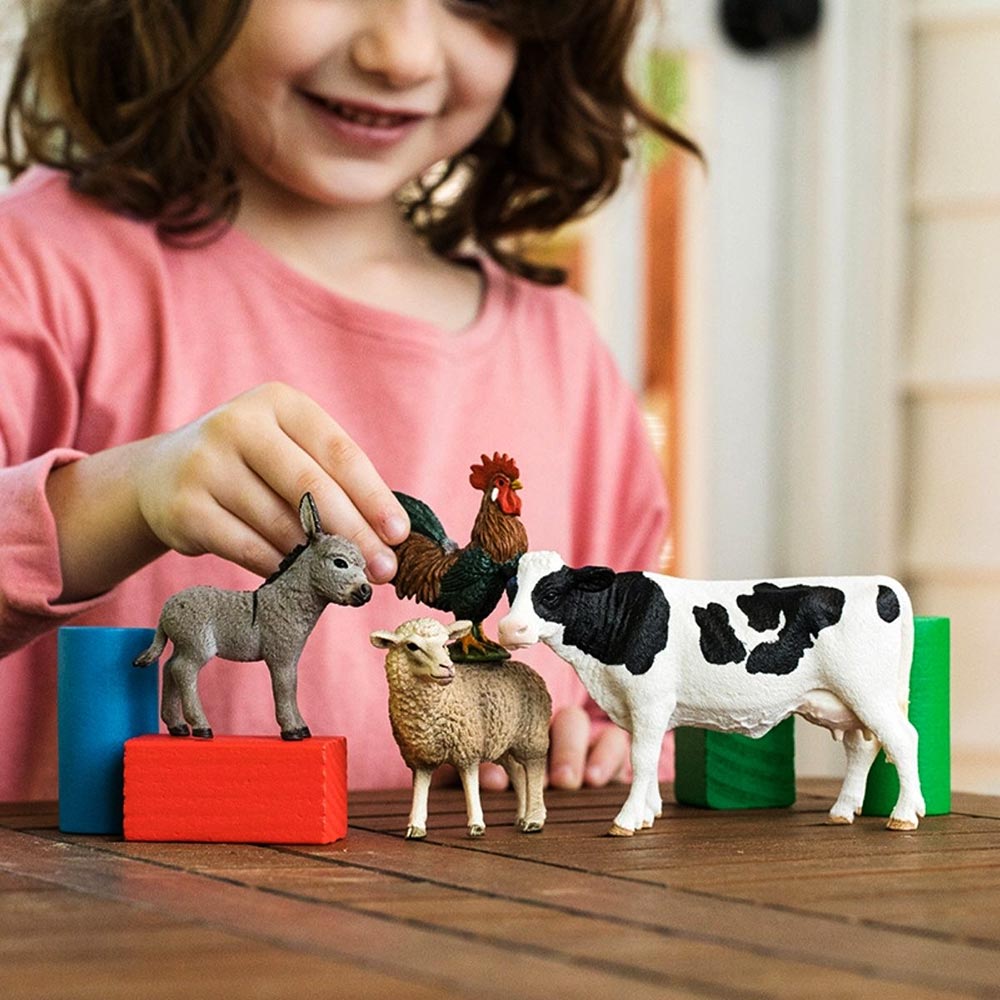 Набір Фігурок SCHLEICH FARM WORLD (42385) Для кого універсально