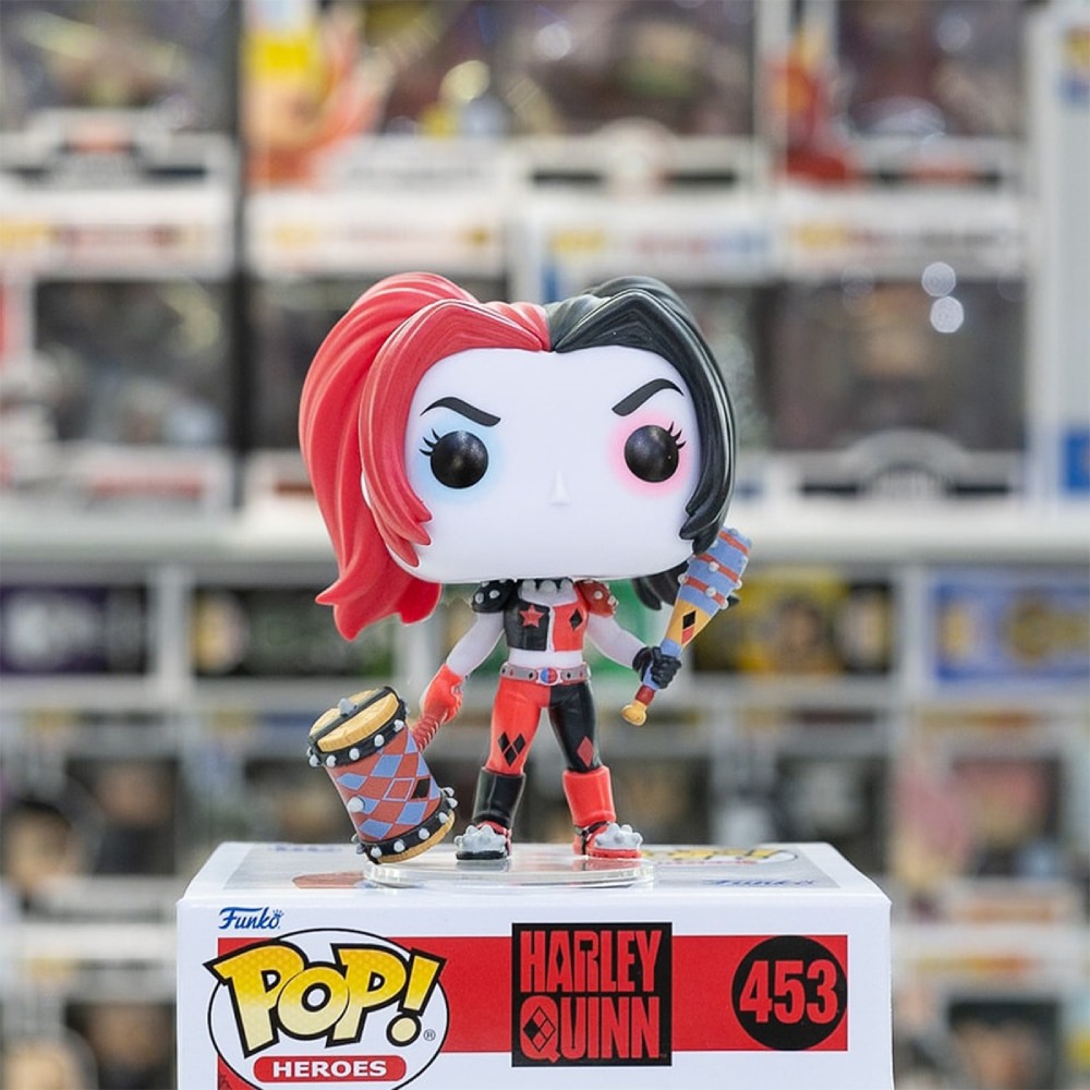 Фігурка FUNKO Харлі Квін зі зброєю (65616) Колекційна серія герої кіно