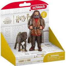 Фигурка HARRY POTTER Hagrid & Fang (42638)