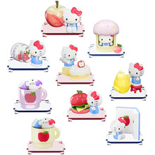 Фигурка-сюрприз Pop Top Hello Kitty Яблочный воркшоп (24WH-007)