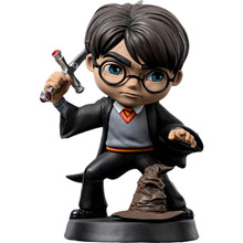 Фігурка Iron Studio HARRY POTTER Harry Potter with Sword of Gryffindor (Гаррі Поттер) (WBHPM67922-MC)