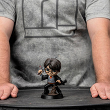 Фигурка Iron Studio HARRY POTTER Harry Potter with Sword of Gryffindor (Гарри Поттер) (WBHPM67922-MC)