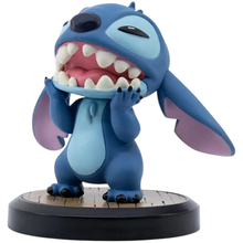 Фигурка YUME Hero Box Stitch Стич и его игрушка (15843)