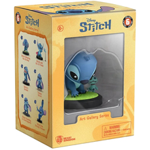 Фигурка YUME Hero Box Stitch Стич чинит Скрамп (15841)