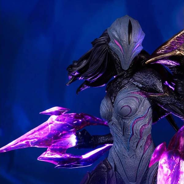 Фігурка PURE ARTS LEAGUE OF LEGENDS KAI'SA Scale Statue 1/4 (PA002LOL) Колекційна серія герої ігор