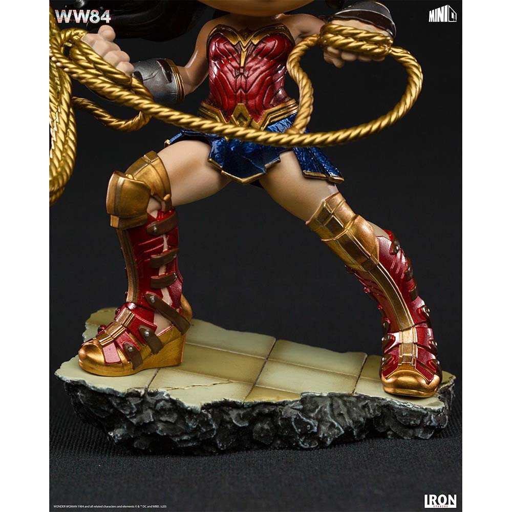 Зовнішній вигляд Фігурка IRON STUDIO DC COMICS Wonder Woman WW84 (DCCW8432620-MC)