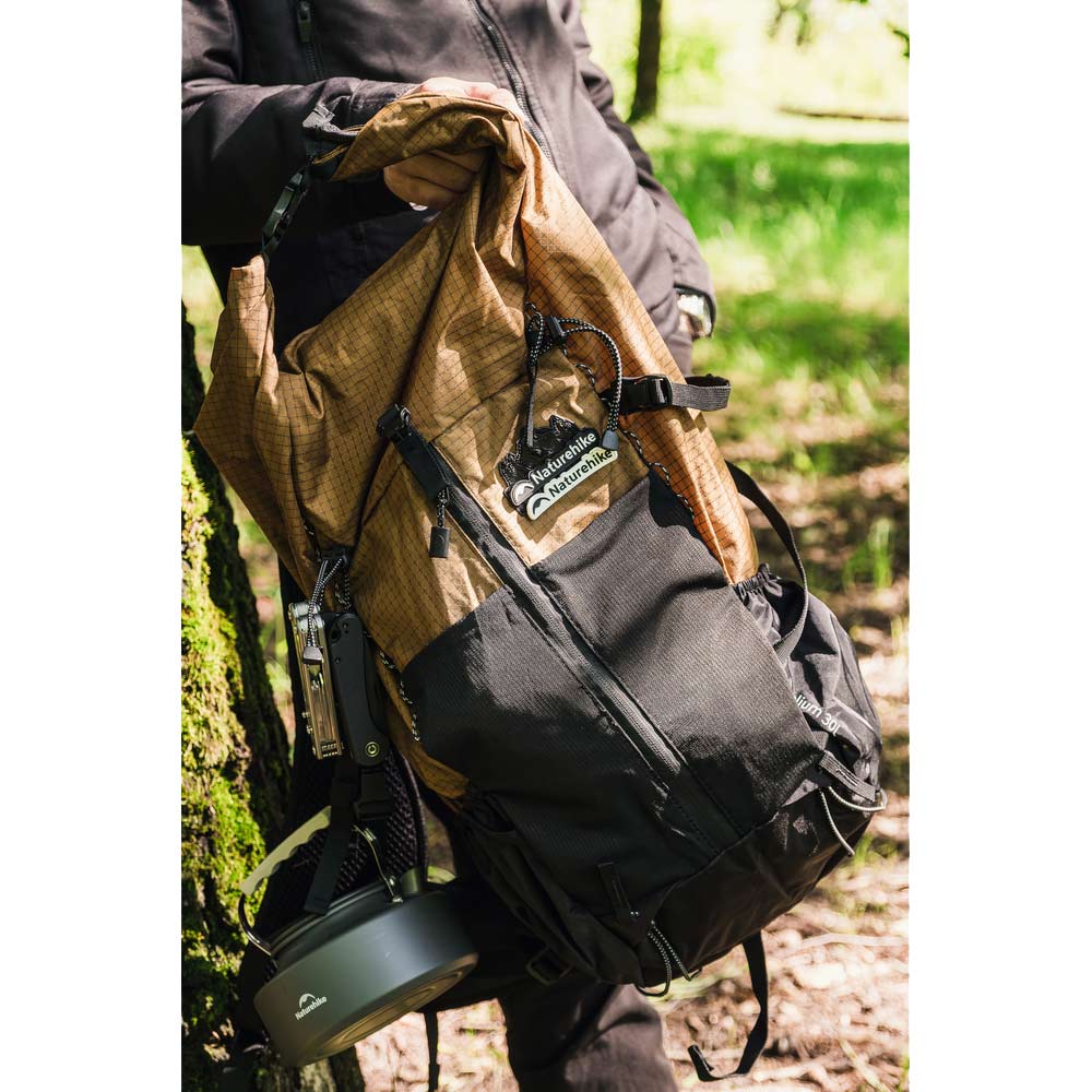 Зовнішній вигляд Рюкзак NATUREHIKE 30л Brown (CNK2300016)