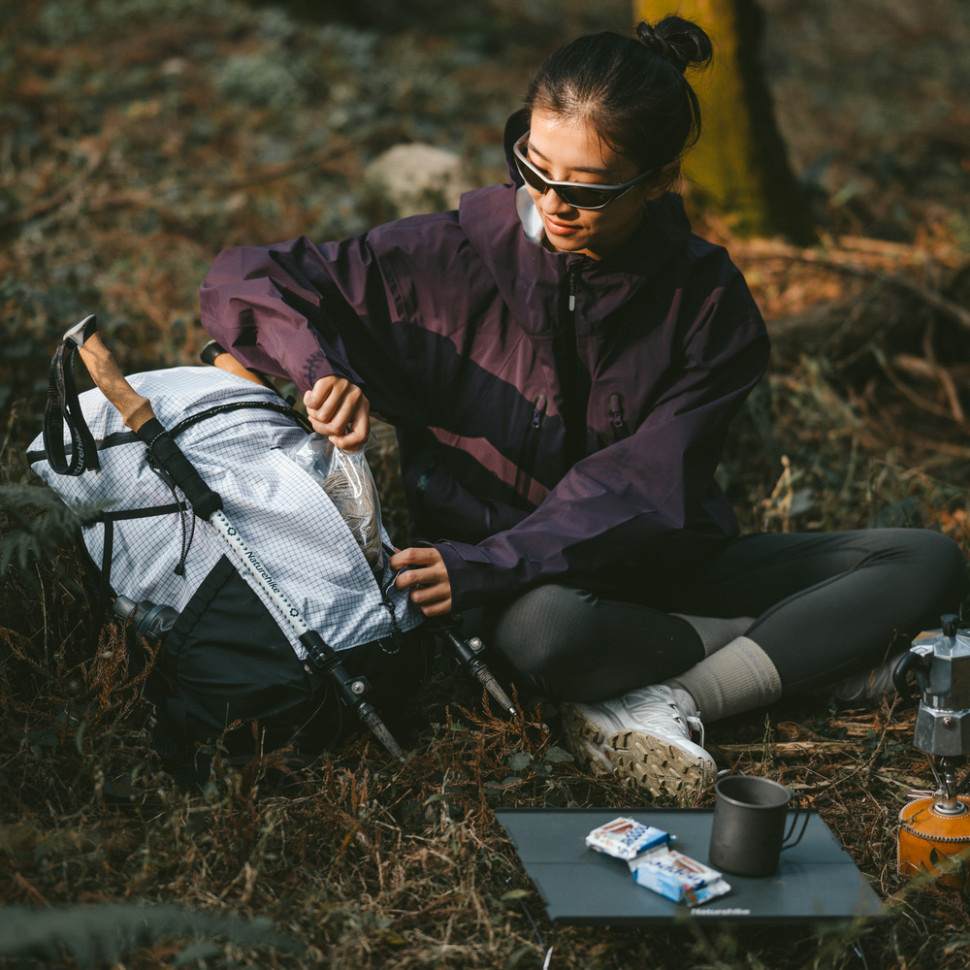 Рюкзак NATUREHIKE Helium CNK2300BB017 25 л Black (6976507661010) Внешний вид Рюкзак NATUREHIKE Helium CNK2300BB017 25 л Black (6976507661010)