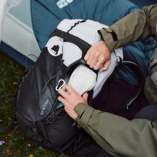 Рюкзак NATUREHIKE Helium CNK2450XB016 40 M Black (6976507666664) Рюкзак NATUREHIKE Helium CNK2450XB016 40 M Black (6976507666664)