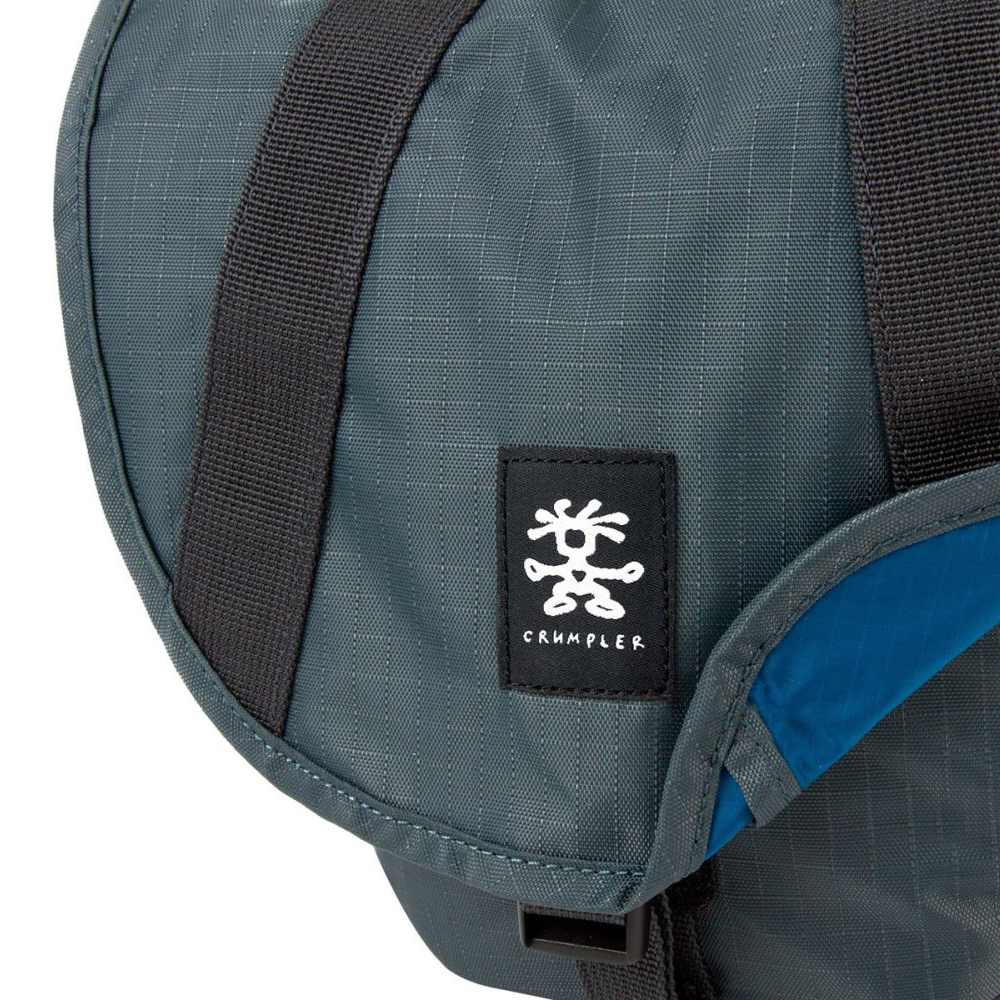 Сумка CRUMPLER Light Delight 2500 steel grey (LD2500-010) Колір синій