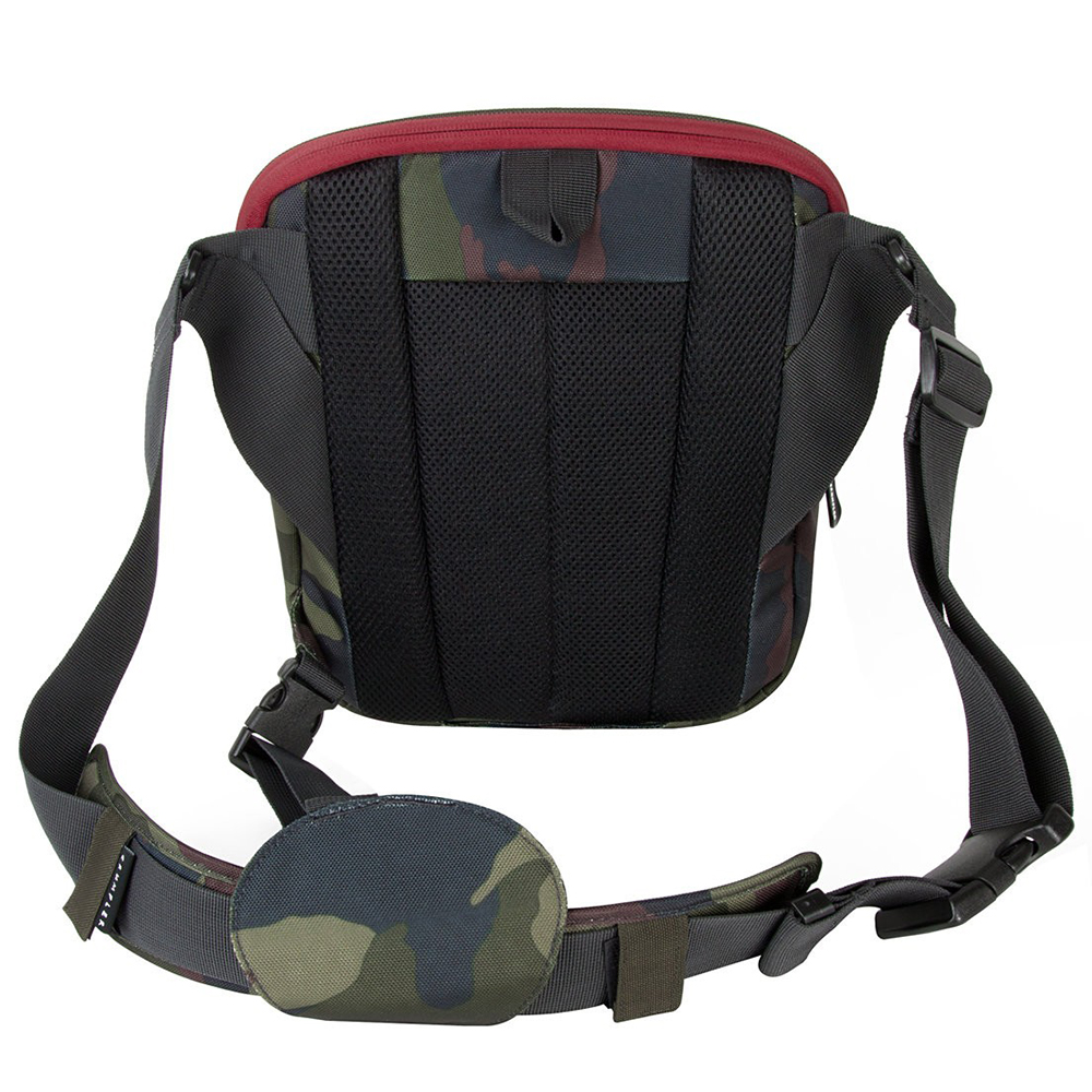 Сумка для зеркальной фотокамеры CRUMPLER Quick Escape 800 (camouflage) Цвет зеленый