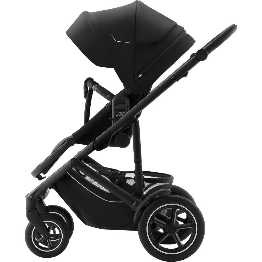 Фото Коляска прогулочная BRITAX-ROMER SMILE 5Z Space Black (2000037974)