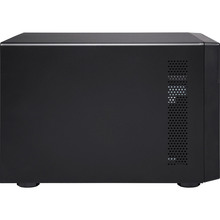 NAS-сервер QNAP TS-673-4G