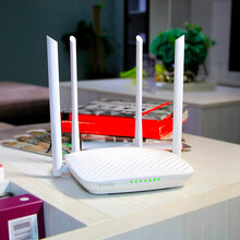 Wi-Fi роутер TENDA F9