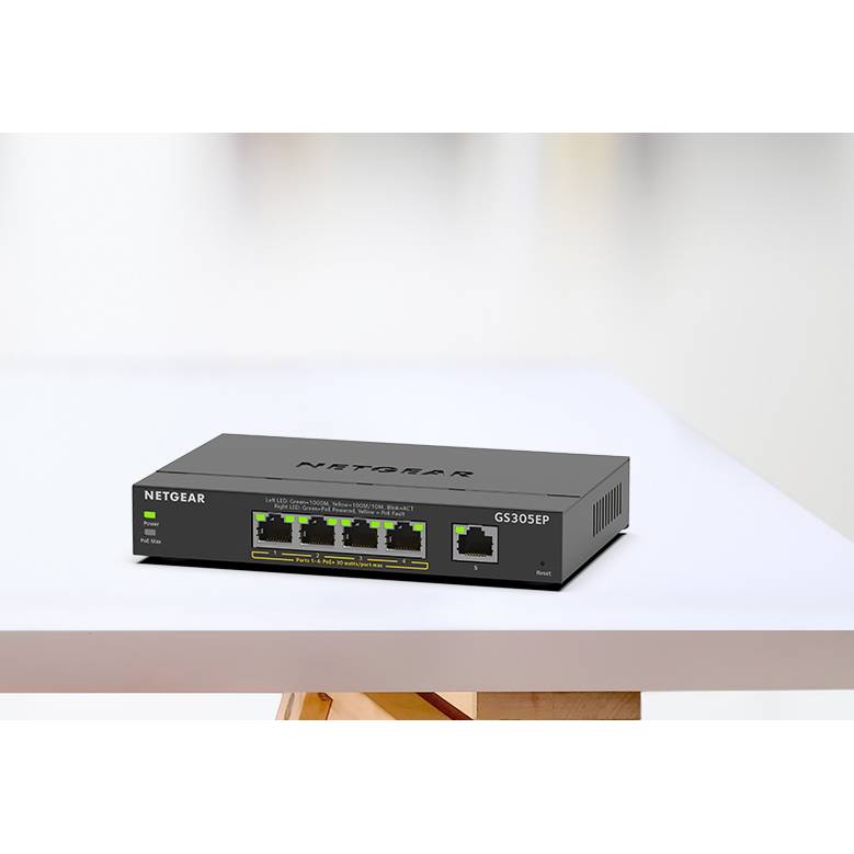 Внешний вид Коммутатор NETGEAR GS305EP 4xGE PoE+(63Вт) 1xGE (GS305EP-100PES)