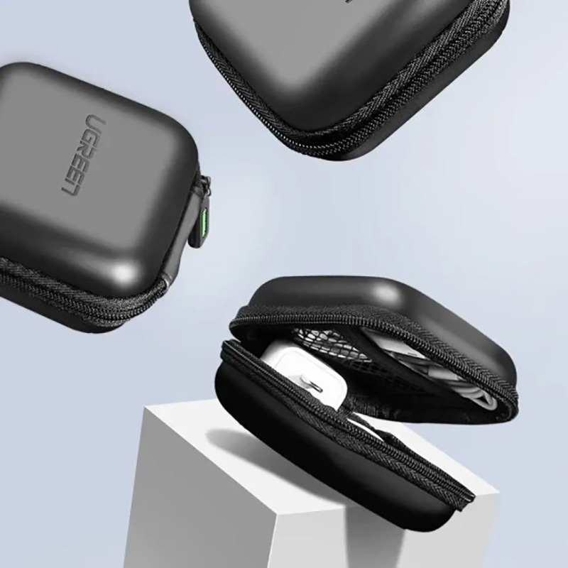 Сумка-чохол UGREEN LP128 Black (40816) Матеріал Етиленвінілацетат