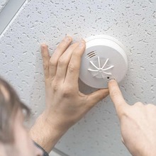 Датчик дыма EMOS P56300 Датчик дыма EMOS P56300