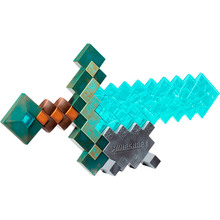 Игровой атрибут NOBLE COLLECTION MINECRAFT Diamond Sword 6.5 см (NN3728)