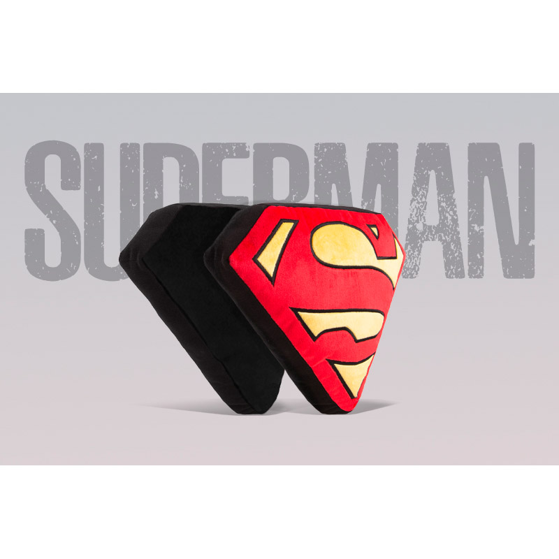 Подушка декоративная WP MERCHANDISE DC COMICS Superman (MK000002) Тип подушка